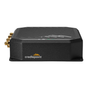 Cradlepoint R1900 Series 5G Ruggedized Router Endpoint